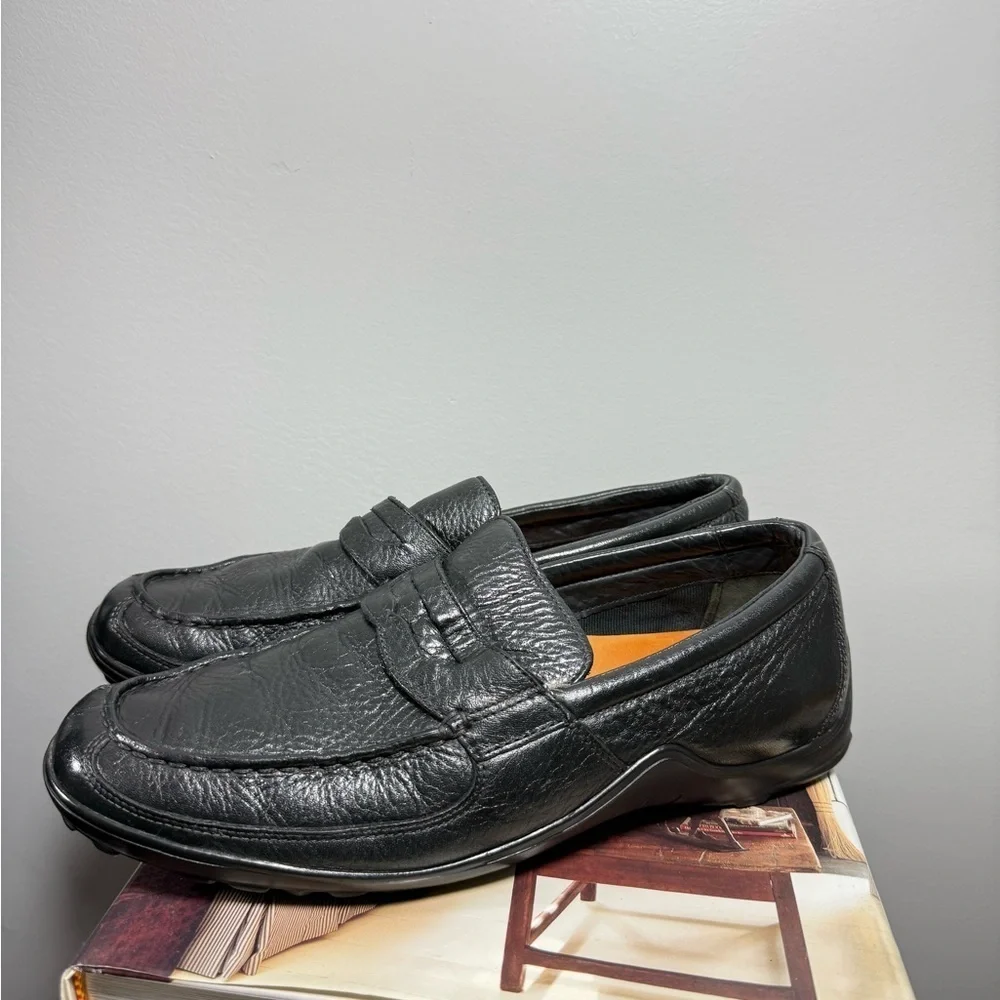 Classic Cole Haan Size 10 Men’s Black Leather Loafers